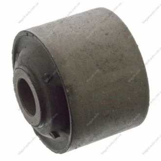 Сайлентблок зад. балки, AUDI 80/90 86-91, VW Passat 88- SWAG 30 79 0015