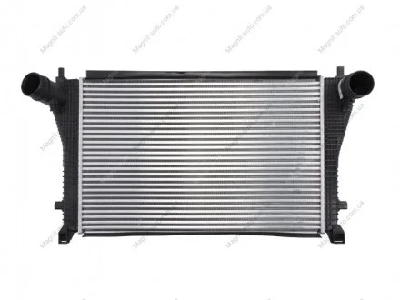 Інтеркулер SEAT LEON SC (2013) 1.8 TFSI NISSENS 96494
