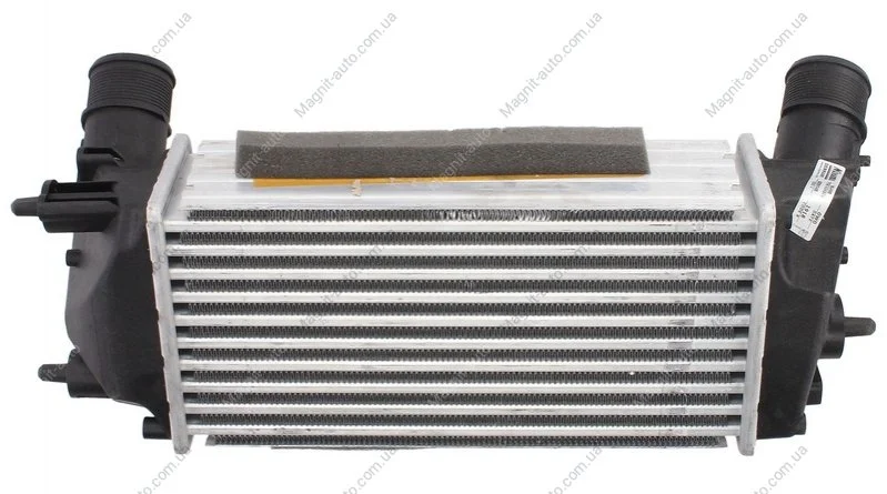 Интеркуллер FORD B-MAX (2012) 1.0 ECOBOOST NISSENS 96498 (фото 1)