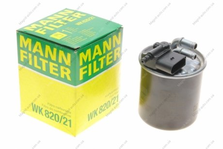Топливный фильтр -FILTER MANN WK820/21 (фото 1)