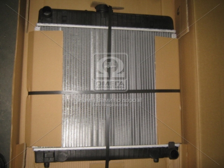 Радиатор охлаждения двигателя MB W123/W126 MT 76-84 AVA COOLING MS 2042 (фото 1)
