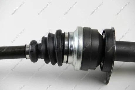 Полуось моста BGA DS9639R