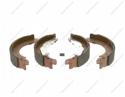 Тормозные колодки, барабанные BOSCH 0 986 487 327