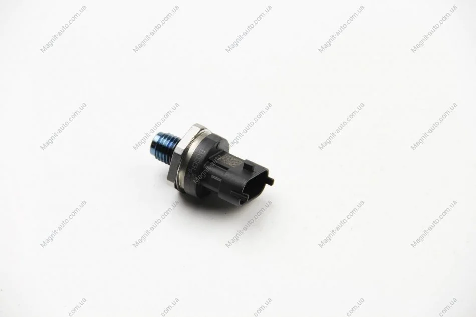 Елемент системи Common Rail BOSCH 0 281 002 909 (фото 1)