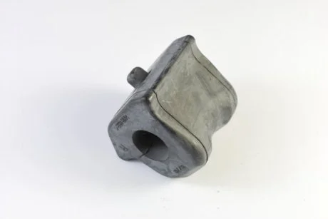 Подушка стабилизатора передних прав TOYOTA RAV 4 III, RAV 4 IV 2.0-3.5 11.05-09.19 YAMATO J72088YMT