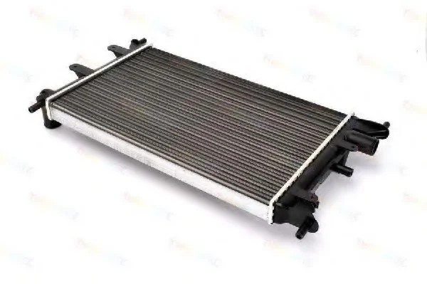 Радиатор, охлаждение двигателя THERMOTEC D7G027TT (фото 1)
