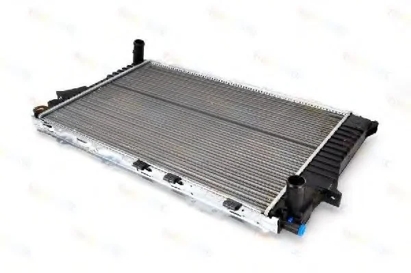 Радиатор двигателя (акпп) AUDI 100 C4, A6 C4 2.6/2.8 12.90-12.97 THERMOTEC D7A017TT (фото 1)