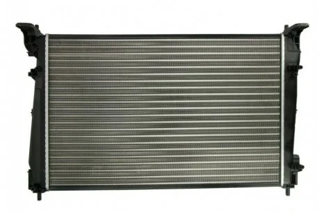 Радіатор двигуна (мкпп) ABARTH GRANDE PUNTO, PUNTO, PUNTO EVO ALFA ROMEO MITO FIAT BRAVO, BRAVO II, DOBLO, DOBLO CARGO, GRANDE PUNTO, PUNTO EVO LANCIA DELTA III OPEL COMBO 1.3D-2.0D 10.05- THERMOTEC D7F033TT