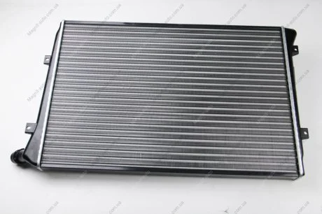 Радиатор, охлаждение двигателя THERMOTEC D7W036TT