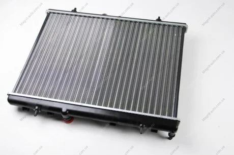 Радиатор, охлаждение двигателя THERMOTEC D7P011TT