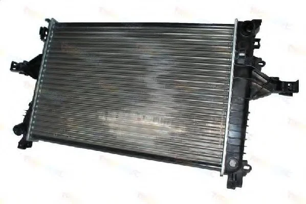 Радиатор двигателя (мкпп) VOLVO C70 I, S60 I, S80 I, V70 II, XC70 I 2.0-3.0 03.97-04.10 THERMOTEC D7V002TT (фото 1)