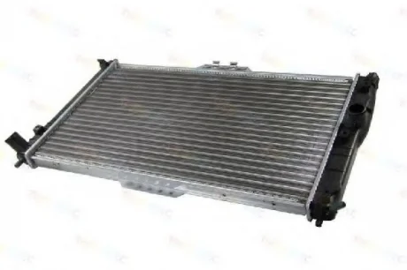 Радіатор двигуна (мкпп) DAEWOO LEGANZA, NUBIRA 1.6/2.0/2.2 05.97- THERMOTEC D70008TT