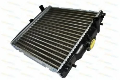 Радіатор двигуна (мкпп) DAEWOO TICO 0.8 02.95-12.00 THERMOTEC D70001TT