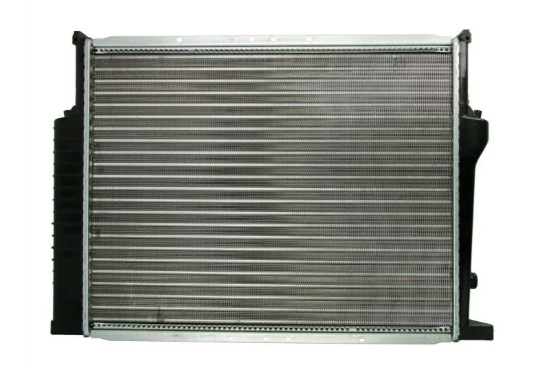Радиатор двигателя (мкпп) BMW 3 (E30), 3 (E36), 5 (E34), 7 (E32) 1.8-3.0 09.83-07.96 THERMOTEC D7B029TT (фото 1)
