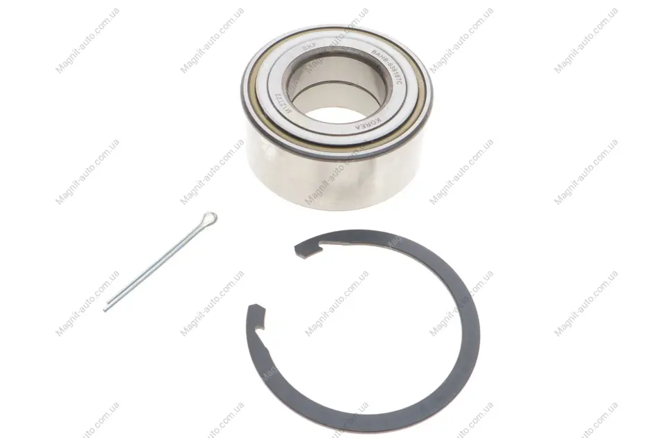Подшипник ступицы, комплект HYUNDAI Sonata "F "1,8/3,0L "93-98 SKF VKBA 3906 (фото 1)