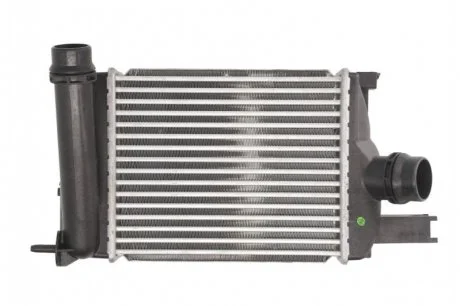 Інтеркулер DACIA DOKKER, DUSTER, LODGY, LOGAN II, LOGAN MCV II, SANDERO II RENAULT ARKANA I, CAPTUR I, CLIO IV, DUSTER, LODGY, LOGAN I, LOGAN/STEPWAY II, SANDERO/STEPWAY II 0.9-1.6LPG 02.08- THERMOTEC DAR004TT