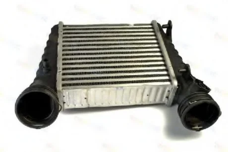 Интеркуллер SKODA SUPERB I VW PASSAT B5.5 1.8 11.00-03.08 THERMOTEC DAW004TT