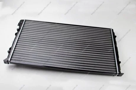 Радиатор, охлаждение двигателя THERMOTEC D7R011TT