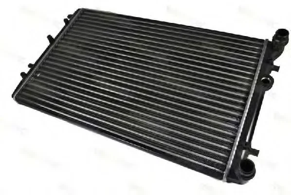 Радиатор двигателя (мкпп) SEAT CORDOBA, IBIZA III, IBIZA IV, IBIZA IV SC, IBIZA IV ST SKODA FABIA I, FABIA I PRAKTIK, FABIA II, ROOMSTER, ROOMSTER PRAKTIK VW FOX, POLO IV, POLO V 1.0-2.0 08.99- THERMOTEC D7S002TT (фото 1)