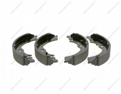 Гальмівні колодки барабанні CHEVROLET Jimny1.3i/HONDA HR-V1.6i -05 BOSCH 0986487440