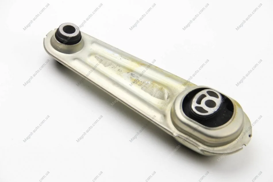 Подушка двигуна DACIA/RENAULT Logan/Clio/Megane/Scenic "06>> LEMFORDER 38650 01 (фото 1)