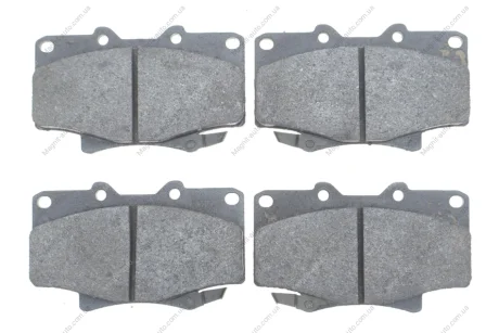 Тормозные колодки дисковые TOYOTA Land Cruiser 4.2, 4.5i 24V BOSCH 0986424134