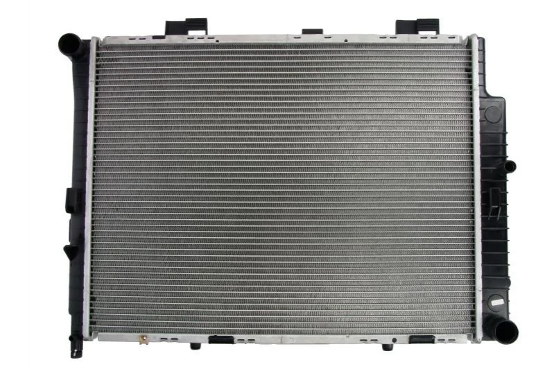 Радіатор двигуна (мкпп) MERCEDES E (VF210), E (W210), E T-MODEL (S210) FIAT DOBLO 1.3D/2.7D/3.2D 07.99- THERMOTEC D7M056TT (фото 1)