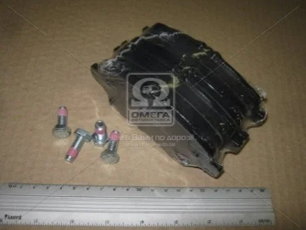 Колодки тормозные дисковые передние Ford Fiesta VI, Transit (14-) CHAMPION 573363CH
