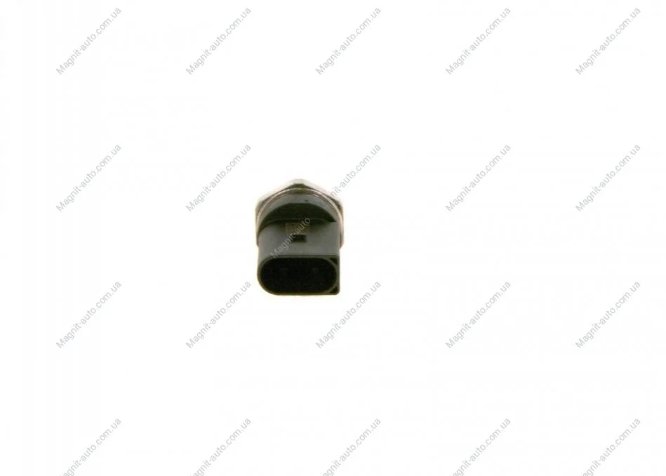 CZUJNIK CIМNIENIA PALIWA AUDI A4/A5/VW PASSAT 2,0TSI/2,0TFSI 15- BOSCH 0261545109 (фото 1)
