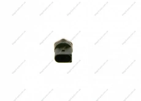CZUJNIK CIМNIENIA PALIWA AUDI A4/A5/VW PASSAT 2,0TSI/2,0TFSI 15- BOSCH 0261545109