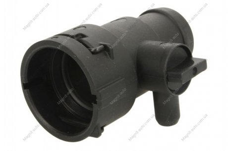 Króciec układu chłodzenia AUDI A4, A5, A6, Q5 2.0/2.0D 11.07- TOPRAN TOPRAN / HANS PRIES 116404