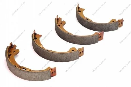 Тормозная колодка ALFA ROMEO 145 CHRYSLER VOYAGER III, VOYAGER IV, VOYAGER V DODGE CARAVAN 1.4-3.8 07.94- FERODO FSB597