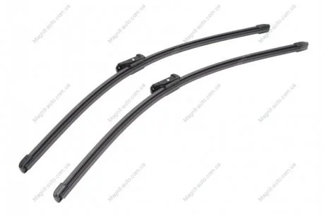 Щітка склоочисника безкаркасна передн (2шт) Flat Blades 530мм SKODA FABIA I, FABIA I PRAKTIK, FABIA II, ROOMSTER, ROOMSTER PRAKTIK 10.99-05.15 DENSO DF003