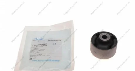 Подвеска, рычаг независимой подвески колеса BLUE PRINT ADG080192