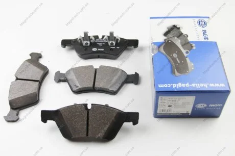 Комплект тормозных колодок, дисковый тормоз HELLA 8DB355012011