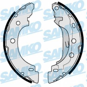 Тормозные колодки зад. Kangoo 97- (203x38) (Bosch) SAMKO 87330