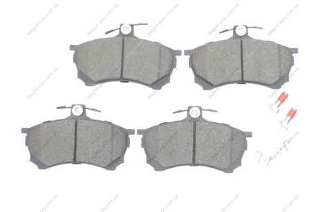 Комплект тормозных колодок переднего., MITSUBISHI CARISMA 1.6/1.9D 07.95-06.06 BOSCH 0986424370