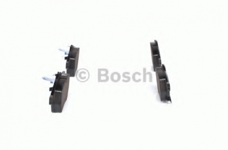 Комплект тормозных колодок, дисковый тормоз BOSCH 0986424488 (фото 1)