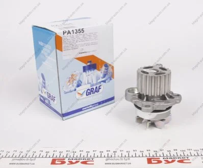 Помпа воды Skoda Fabia 1.9 SDI GRAF PA1355