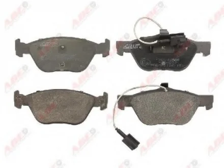 Комплект гальмівних колодок переднього., ALFA ROMEO 156, 166 FIAT MULTIPLA LANCIA KAPPA 1.6-3.0 08.94-06.07 ABE C1D035ABE