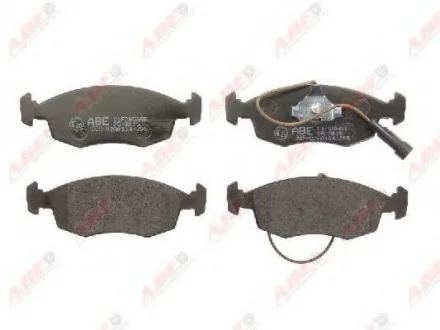 Комплект тормозных колодок переднего., FIAT DOBLO, GRANDE PUNTO, LINEA, PALIO, SIENA 1.2-1.9D 04.96- ABE C1F005ABE