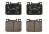 Комплект тормозных колодок задней/передней., MERCEDES /8 (W114), /8 (W115), 123 (C123), 123 (W123), 123 T-MODEL (S123), S (C126), S (W116), SL (C107), SL (R107), TRAVEGO (O 580), UNIMOG 12.0D-D FERODO FDB143 (фото 1)