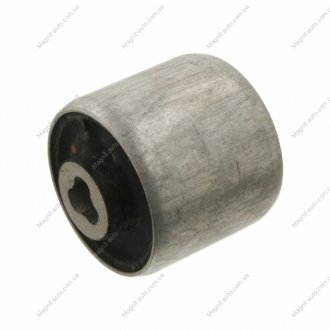 Подвеска, рычаг независимой подвески колеса SWAG 10933625