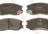 Комплект передних тормозных колодок (с комплектующими.), DAIHATSU EXTOL, TERIOS MITSUBISHI COLT V TOYOTA CAMI, RUSH 1.3-1.5LPG 06.96- TRW GDB3214 (фото 2)