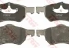 Комплект тормозных колодок переднего., CHRYSLER GRAND VOYAGER III, RAM VAN, VOYAGER III, VOYAGER IV DODGE CARAVAN 2.0-3.8 01.95-07.09 TRW GDB4128 (фото 2)