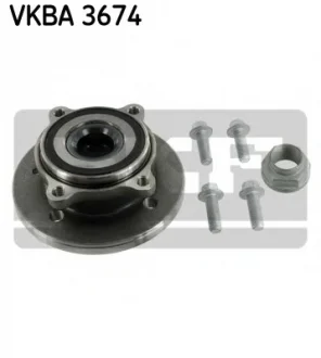 Комплект подшипника ступицы колеса SKF VKBA3674