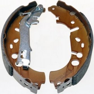 Комплект тормозных колодок Denckermann B120109 (фото 1)