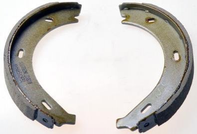 Комплект тормозных колодок Denckermann B120127 (фото 1)
