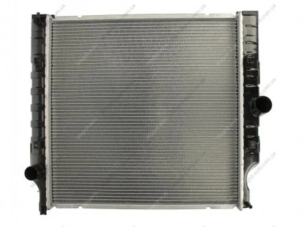 Радіатор охолодження двигуна JEEP CHEROKEE (2008) 2.8 CRDI NISSENS 61026