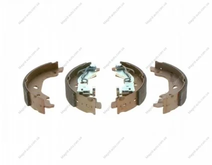 Комплект тормозных колодок BOSCH 0986487596